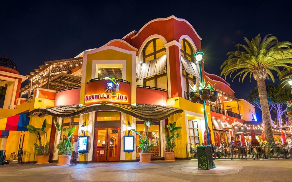 have-some-cinco-de-mayo-fiesta-fun-at-downtown-disneyland